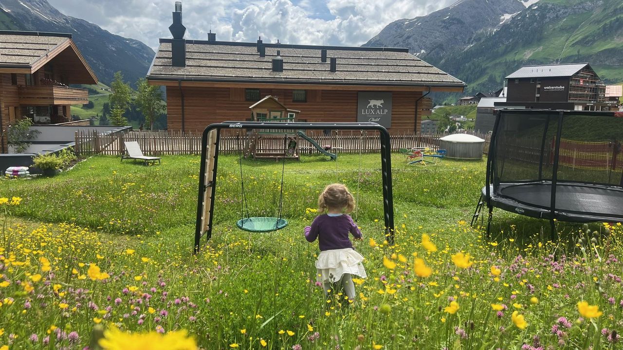 Sommer Lux Alp Chalet Spielplatz IMG_4749 Sommer Lux Alp Chalet Spielplatz IMG_4749